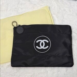 CHANEL beaute cosmetic/ carry on bag  with White CC Logo NWT